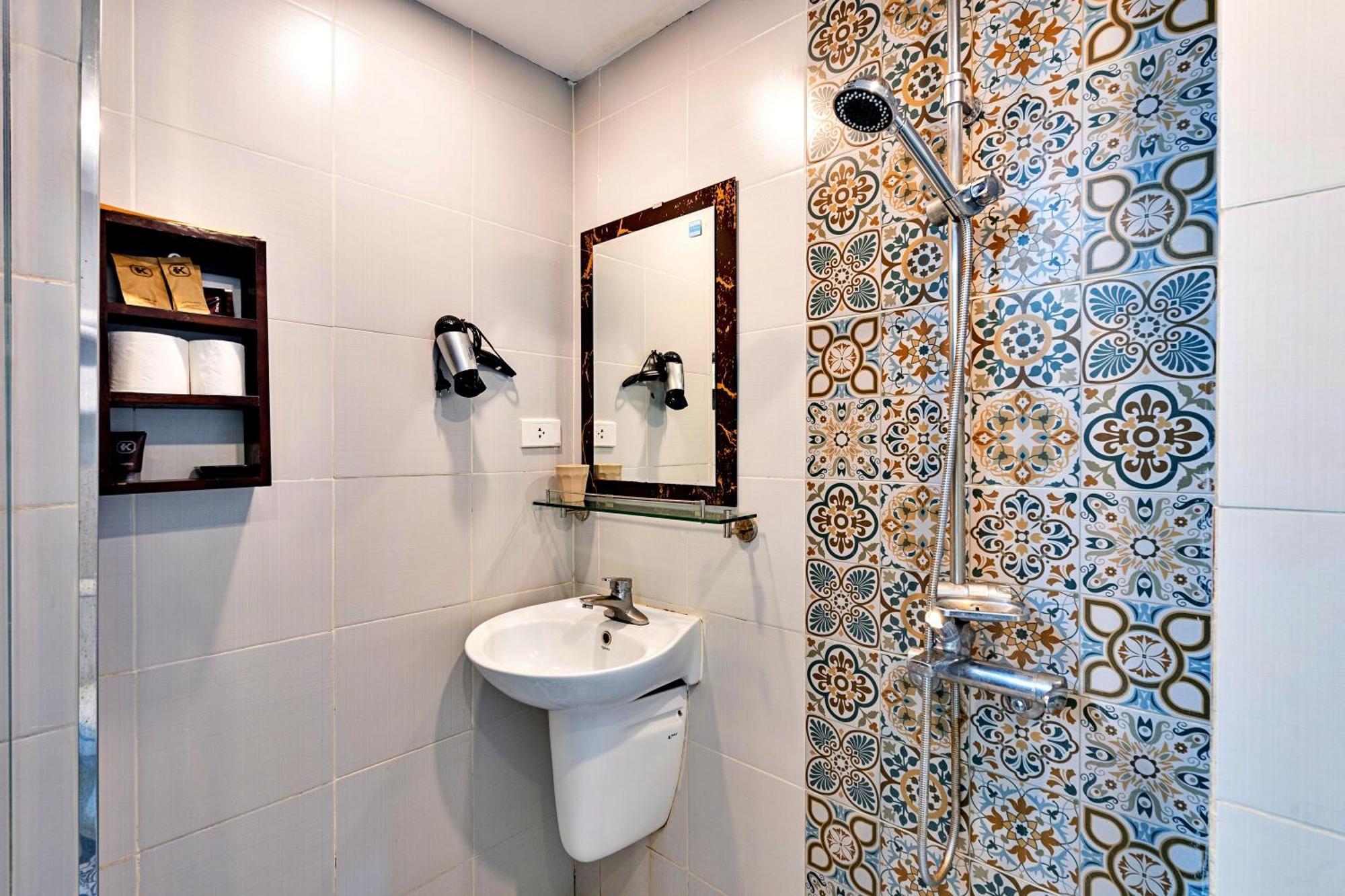 Serene Hotel Hanoi Rom bilde